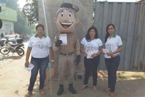 Norte de Minas - PM e secretaria de saúde promovem ação de combate à dengue em Ubaí