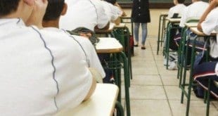 Educação - Mais da metade dos jovens fora da escola não concluiu o ensino fundamental