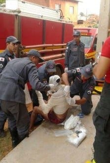 Montes Claros - Explosão de gás deixa uma pessoa ferida no bairro Carmelo