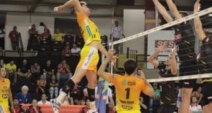 Vôlei - Em primeira partida dos playoffs Montes Claros Vôlei é superado pelo Sesi - Foto: Biratan Aricó Jr/ Sesi-SP