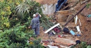 25 Vítimas - Resgatado o último corpo de vítima de chuvas em São Paulo