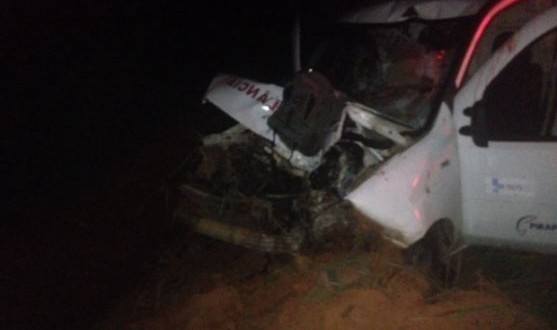 Norte de Minas - Batida envolvendo ambulância deixa um morto e cinco feridos em Pirapora