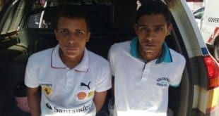 Sandro Aguiar Gomes Silva de 19 anos e seu comparsa Marco Antonio Silva Ribeiro de 20 anos, ambos com passagem, foram encaminhados para Delegacia de Plantão