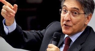 Norte de Minas - Fernando Pimentel entrega Centro de Especialidades Médicas de Pirapora