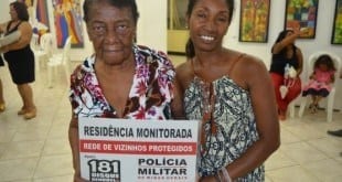 Maria do Amparo e Maria da Paixão são tia e sobrinha. Inseparáveis e moradoras da mesma região, a famosa Baixada da Matriz, na região central de Montes Claros, habitualmente dividem alegrias e preocupações.