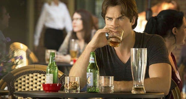 Ator Ian Somerhalder declarou em evento que oitava temporada será a última da série.
