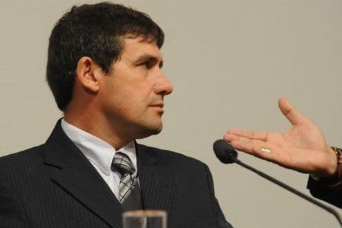 MG - Ex-prefeito condenado por estupro de vulnerável é preso em Minas Gerais