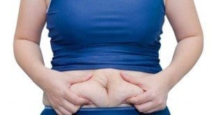 Exercícios ajudam a fortalecer a região e diminuir a flacidez.