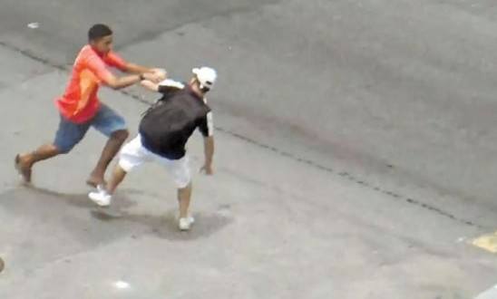 Página no Facebook flagra assaltos no Rio de Janeiro