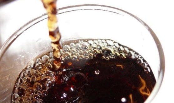 Coca, Pepsi e Ambev não vão mais vender refrigerante em escolas do Brasil