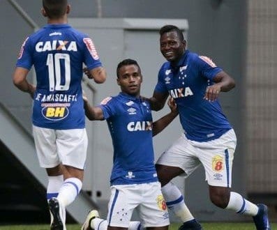 Brasileirão 2016 - Cruzeiro vence a primeira no Brasileirão
