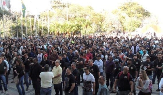 MG - Policiais Civis de Minas alteram data e greve é remarcada para esta segunda-feira