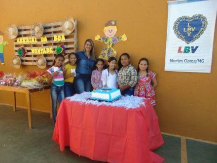 Montes Claros - Crianças participam de Arraial da Boa Vontade
