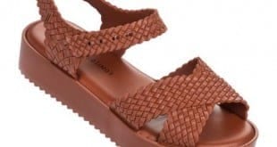 Moda - Melissa lança nova coleção em parceria com Salinas
