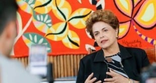 Para Dilma, PT tem de reconhecer erros