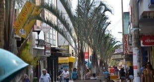 Montes Claros - Iniciadas obras de revitalização do Quarteirão do Povo‏