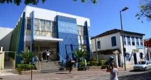 Cultura Moc - Espetáculo “A menina dos olhos de fogo” é a atração deste final de semana no Centro Cultural‏