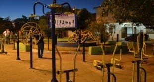 Montes Claros - Prefeitura inaugura Academia ao Ar Livre no bairro Esplanada‏