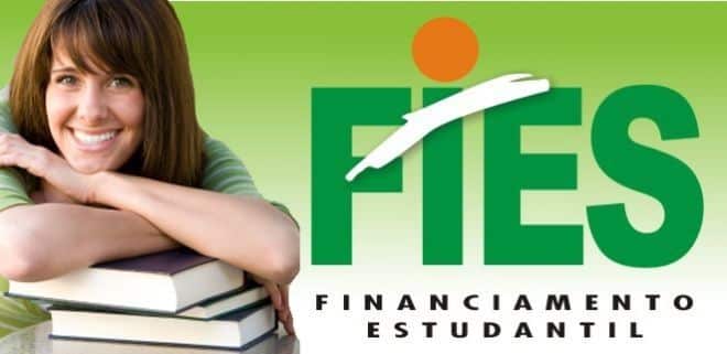 Congresso adia votação de crédito ao Fies e prolonga tensão na educação