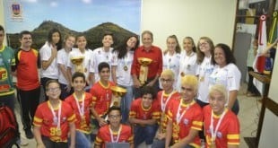 Montes Claros - Campeões nacionais de handebol são homenageados na Prefeitura
