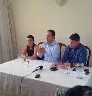 Eleições 2016 - Em coletiva de imprensa, Ruy Muniz diz que concorrera no 2° turno das eleições