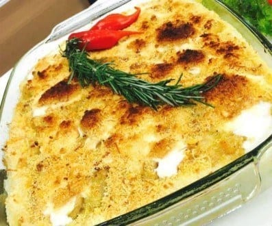 Gastronomia - Aprenda a fazer frango com batatas ao creme, receita prática para o domingo!
