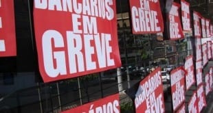 Montes Claros - Comércio sente reflexo da greve dos bancários em Montes Claros