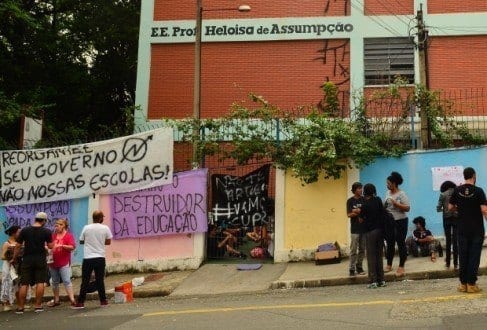 Estudantes protestam contra a MP 746 e PEC 241