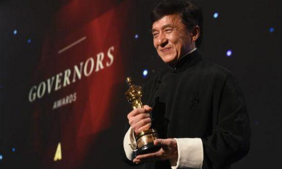 Jackie Chan recebe Oscar honorário da Academia de Hollywood