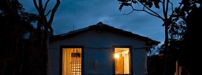 MG - Mais de 20 mil famílias da zona rural recebem energia elétrica em Minas Gerais