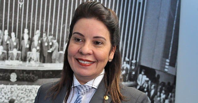 Deputada Raquel Muniz, que tem reservado emendas para o semiárido mineiro, participa do evento na Codesvasf