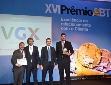 Em dezembro do ano passado, a VGX foi eleita como o call center líder em vendas no Brasil, concedido pelo Instituto Brasileiro de Marketing de Relacionamento (IBMR).