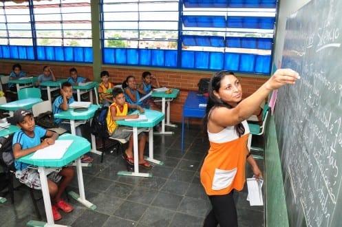 Montes Claros - Prefeitura publica Portaria com regras para a contratação de servidores para a educação