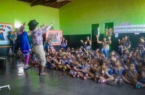 Cultura Moc - Projeto “Montes Claros na Trilha da Leitura” promove espetáculo teatral sobre a história da cidade