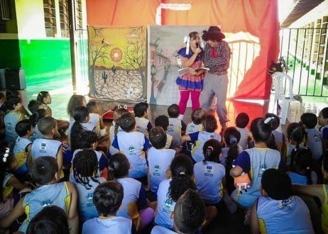 Montes Claros - Trilha da Leitura auxilia alunos da rede municipal em seus aprendizados