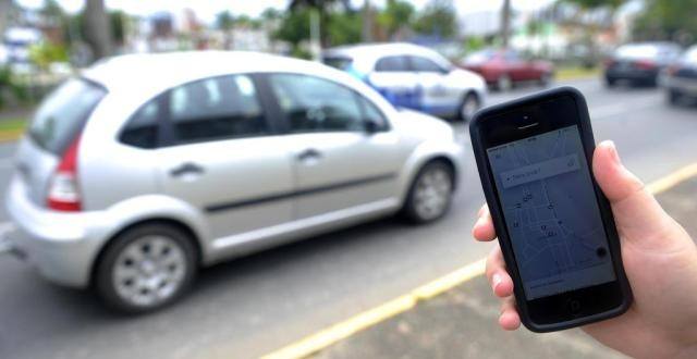 Clientes da Uber já podem pagar por viagens com débito, sem maquininha