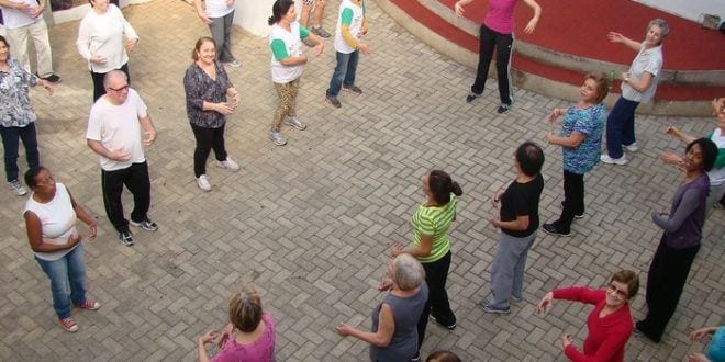 As Práticas Integrativas e Complementares buscam estimular os mecanismos naturais de prevenção de doenças e recuperação da saúde