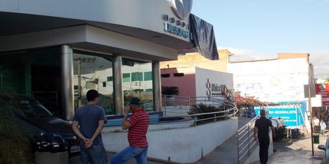 Montes Claros - Fundação Dilson Godinho participa de ato em prol de melhorias à saúde em Minas