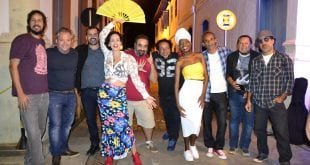 O show musical “Não sei andar sozinho” terá entrada gratuita e contará com as participações de Cid Monteiro, Aroldo Pereira, Bob Marcílio, Juliana Peres, Rafael Carneiro, Tripulação de Veneta, Ricardo Vianna, Marco Neves, O Cabaret, André Águia, Amanda Souza, Macimbele, Beu Viana, Eustáquio Correia, Jukita Queiroz e Pablo Barata, que interpretarão canções marcantes do músico montes-clarense.