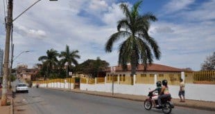 CAPS TM (Centro de Atenção Psicossocial – Tratamento em Saúde Mental), que funciona na Policlínica Hélio Sales