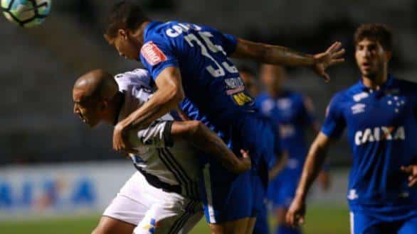 Brasileirão 2017 - Cruzeiro joga mal e perde para a Ponte