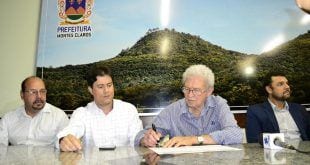 Montes Claros - Prefeito anuncia construção de complexo esportivo e de centro de convenções