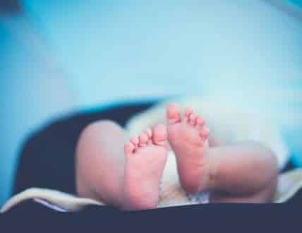 Mãe saiu da enfermaria por poucos minutos e, ao voltar, viu que a criança tinha sumido