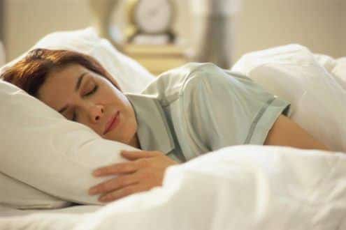 Saúde - Dormir mais de 10 horas por dia eleva risco de doença cardiovascular