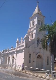 Montes Claros - Catedral realiza Festa em louvor ao Senhor Bom Jesus