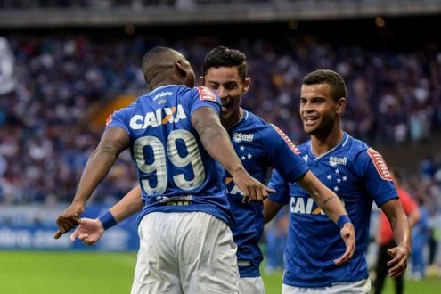 Brasileirão 2017 - Cruzeiro e Flamengo empatam e desperdiçam chance de subir