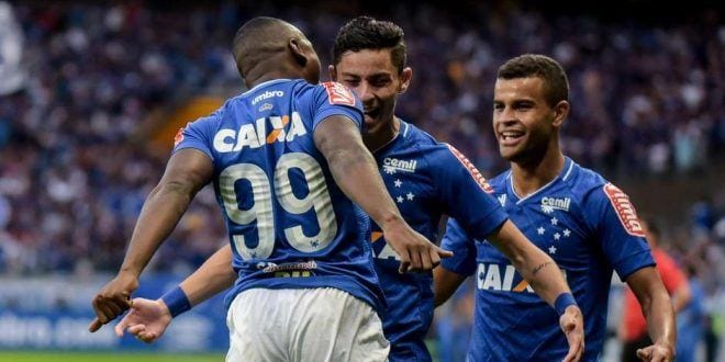 Brasileirão 2017 - Cruzeiro e Flamengo empatam e desperdiçam chance de subir