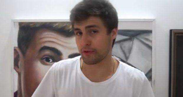 Youtuber Rezende Evil