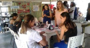 Montes Claros - Hospital Universitário presta homenagem às mães doadoras do Posto de Coleta de Leite