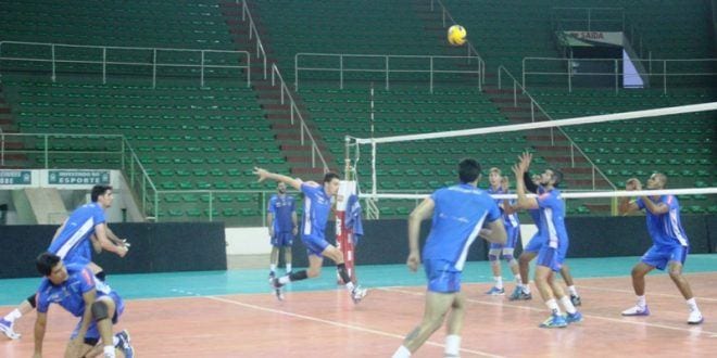 Vôlei - Lorena vive a expectativa de estreia no mineiro